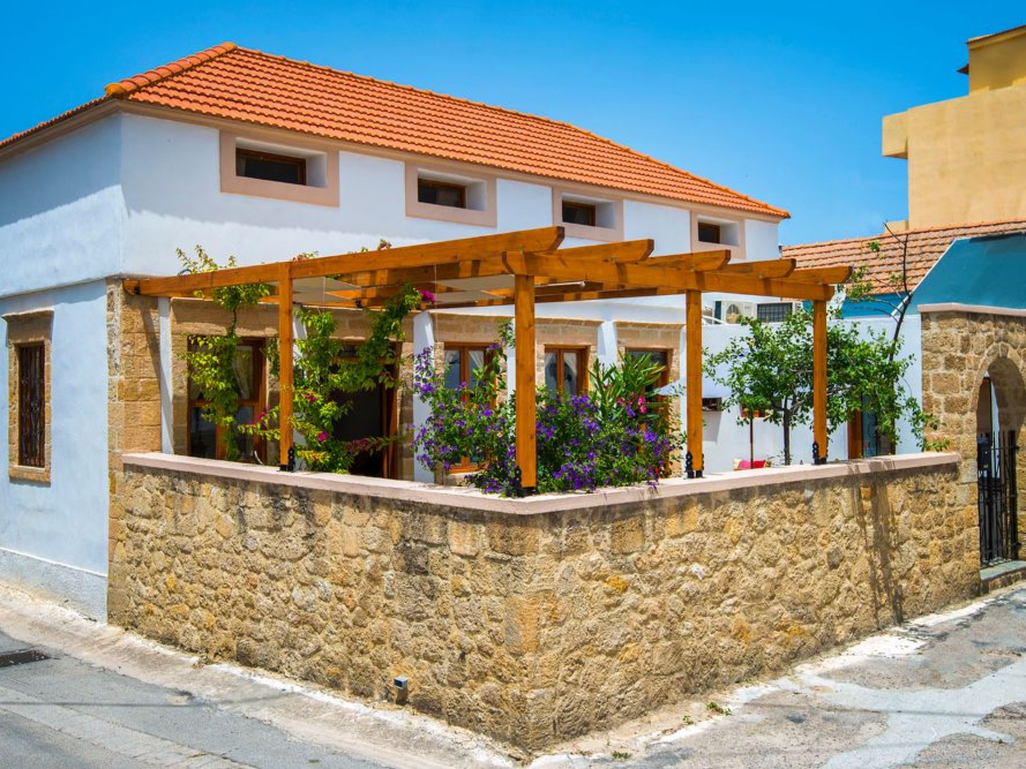 Mit Barbecue in Ialyssos-Image-tags.info