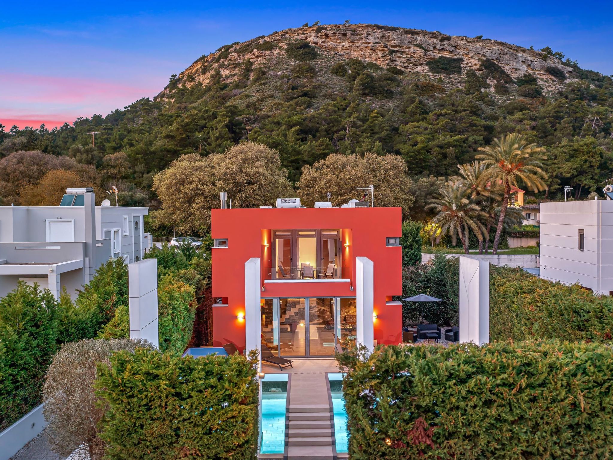 Photo of Charmante Mandelvilla auf der Insel Rhodos