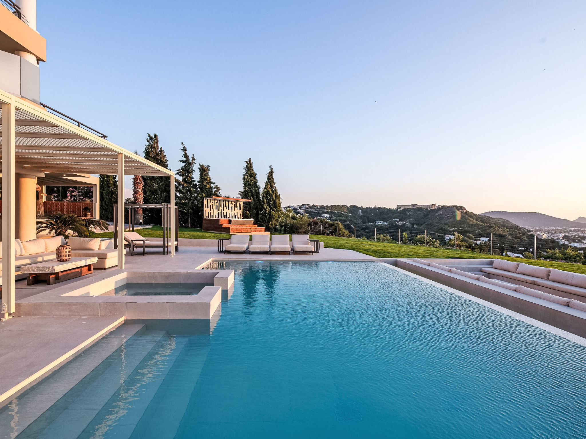 Monte Smith Luxus-Villa - Buiten