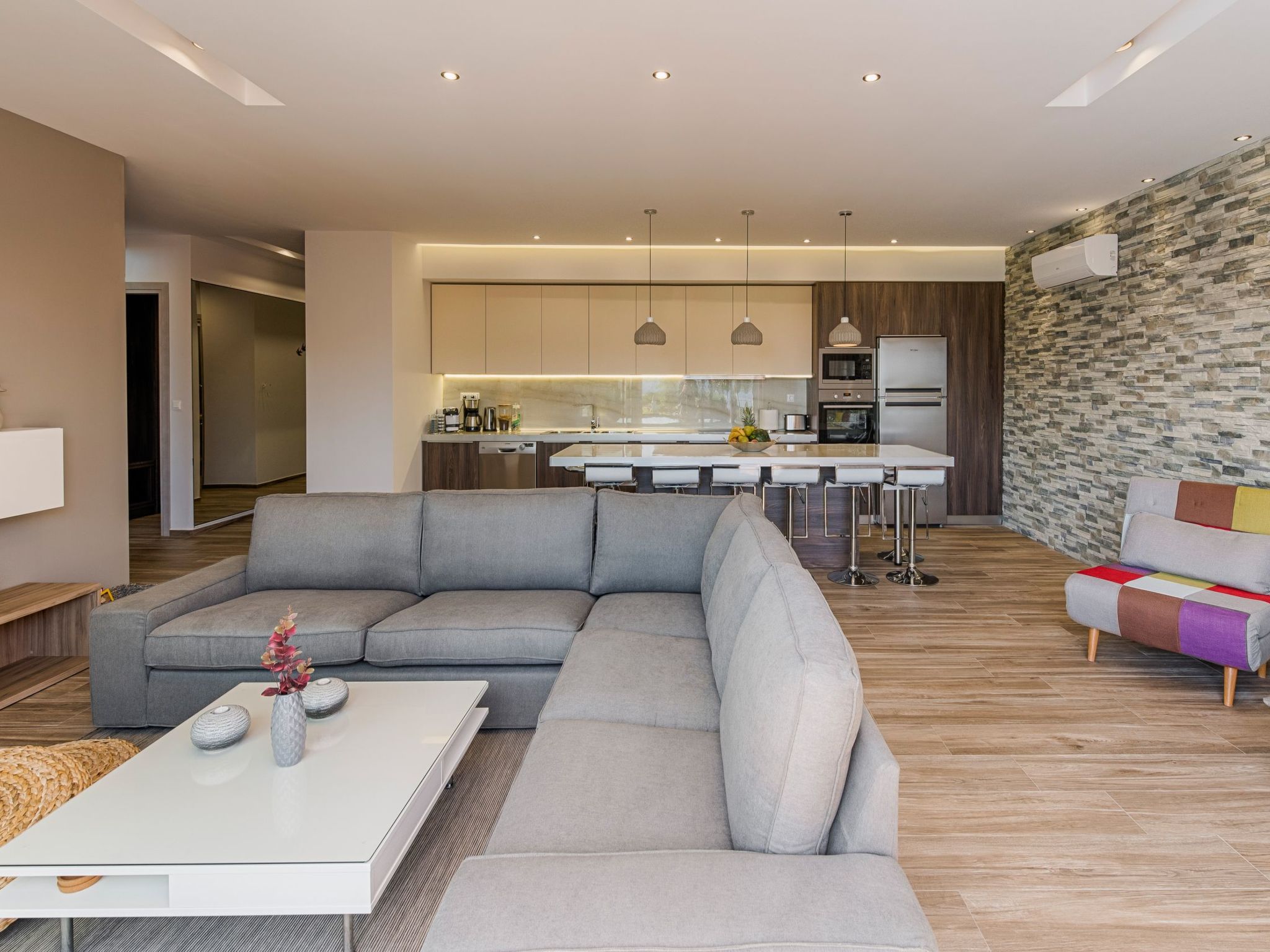 Nastazia Luxury Beach House-Drinnen