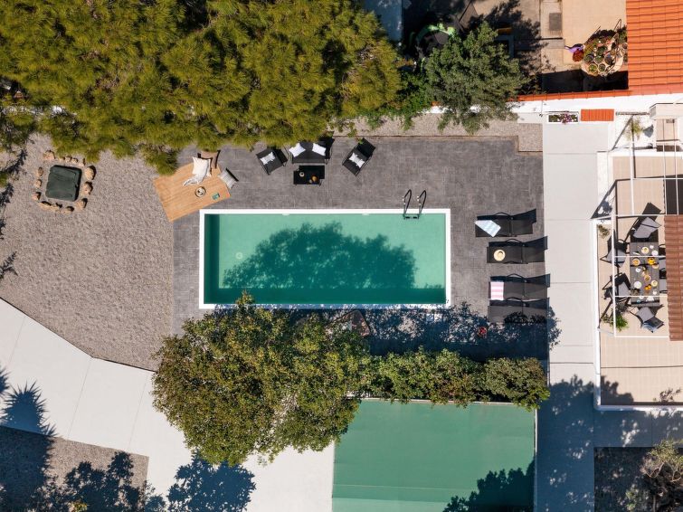Ixian Bliss Pool Villa in Ialyssos
