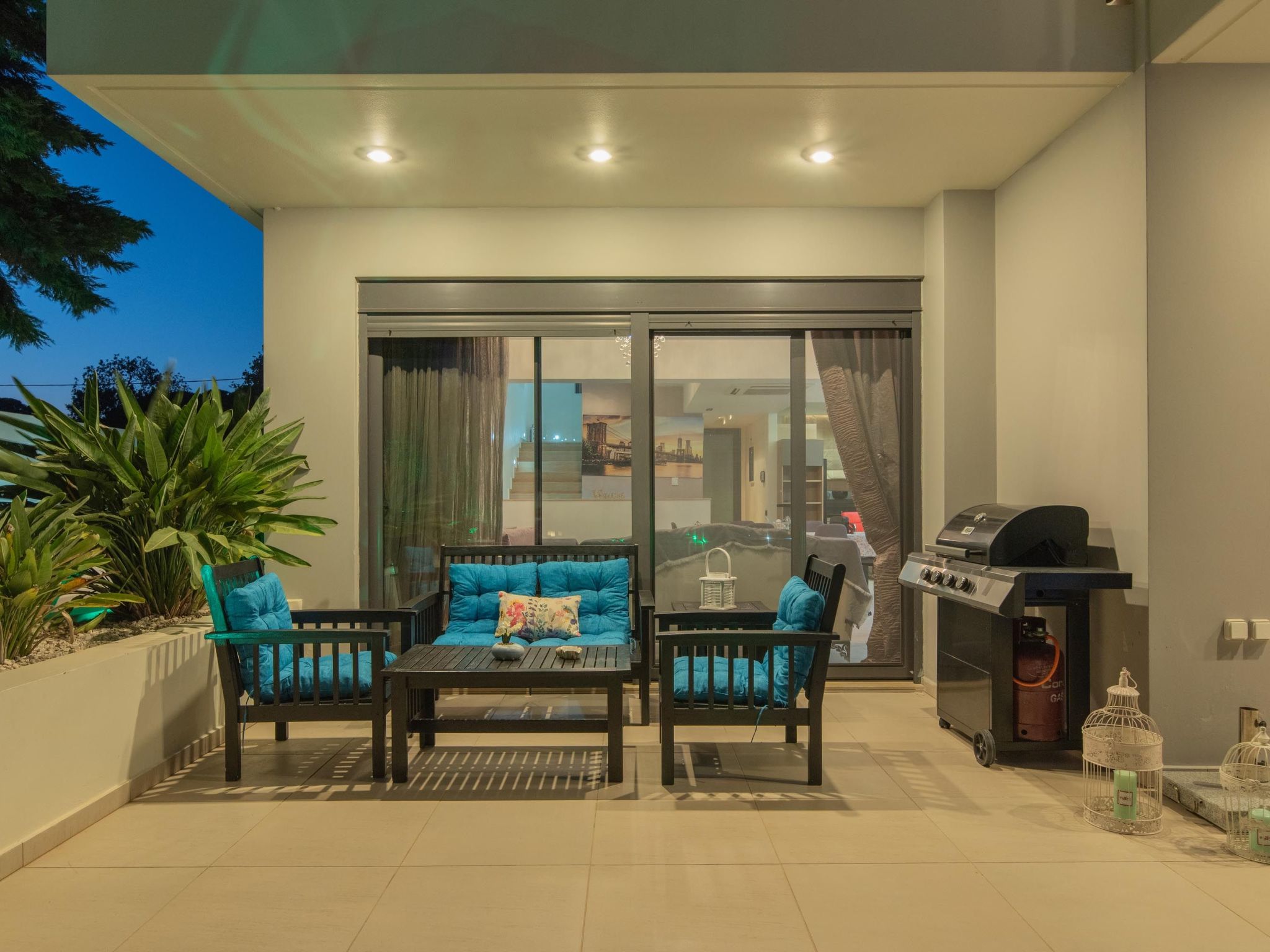 Luxuriöse Ferienvilla Elena-Dehors