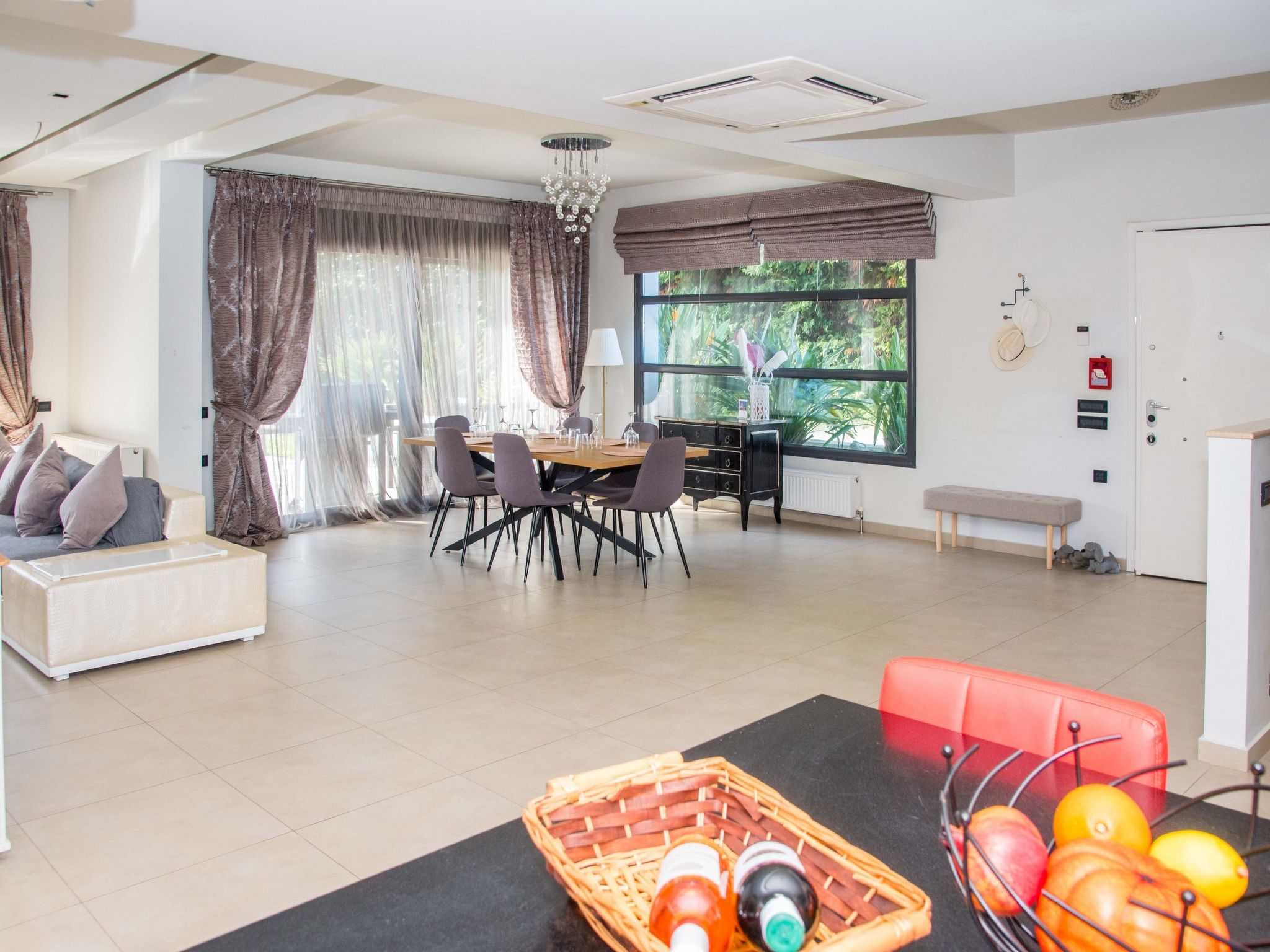 Photo of Luxuriöse Ferienvilla Elena