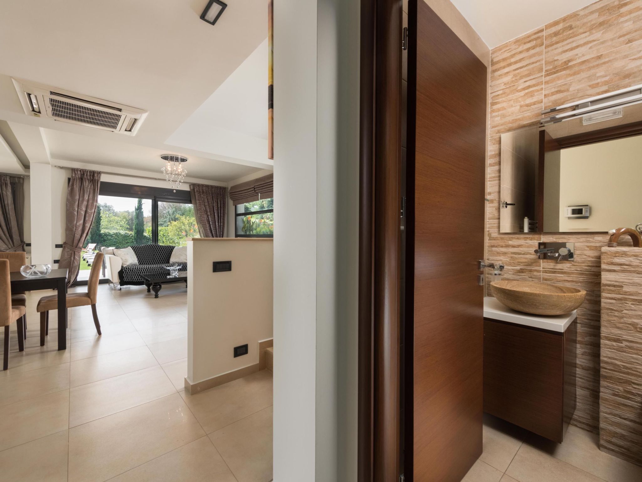 Photo of Luxuriöse Ferienvilla Elena