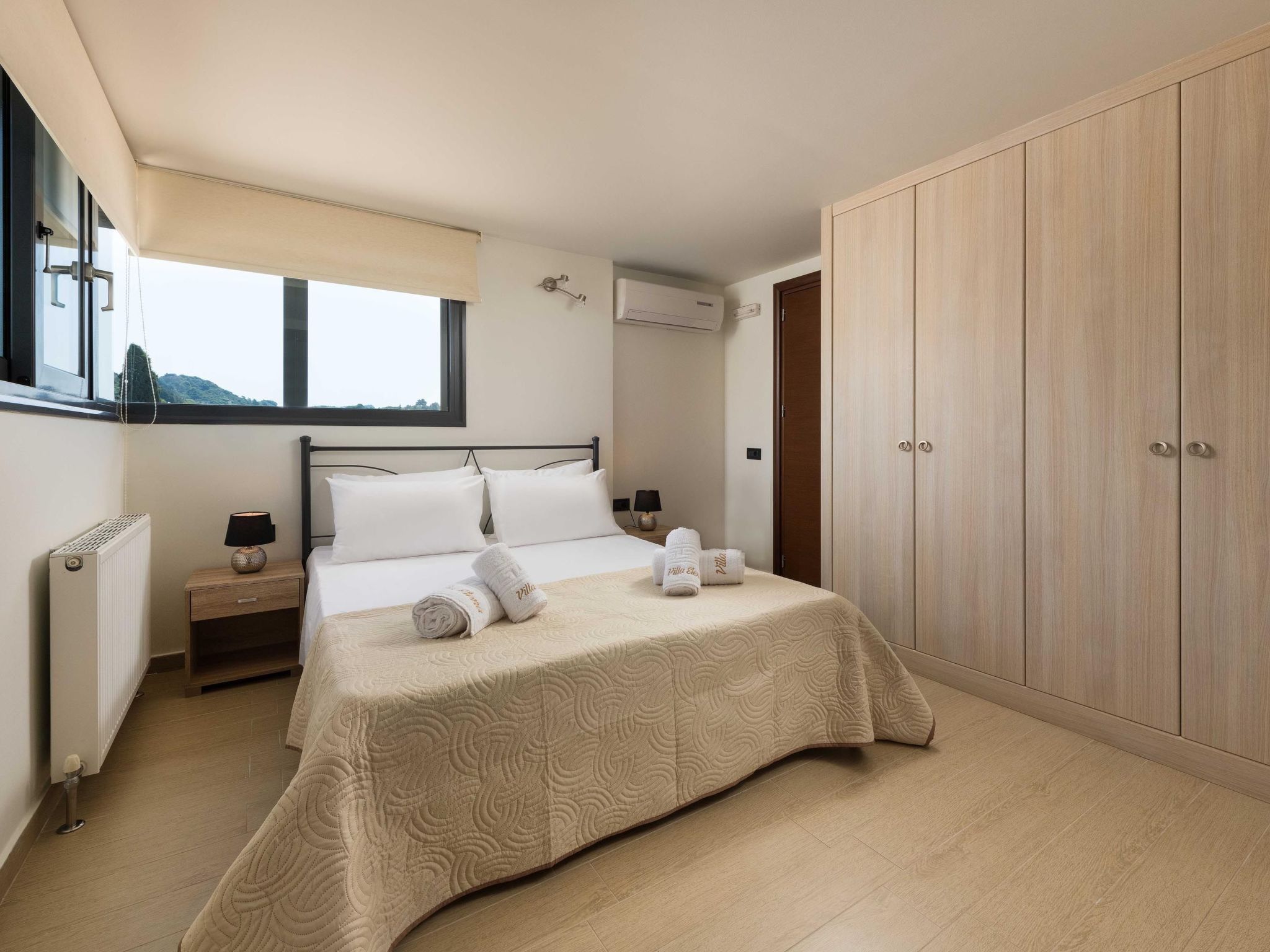 Photo of Luxuriöse Ferienvilla Elena