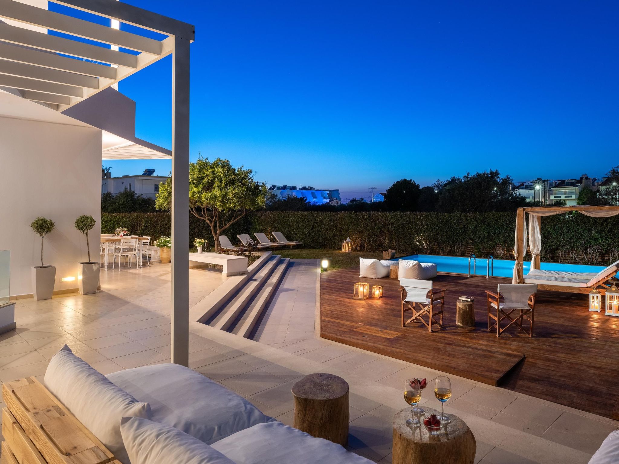 Photo of Schöne weiße Ferienvilla Liebe