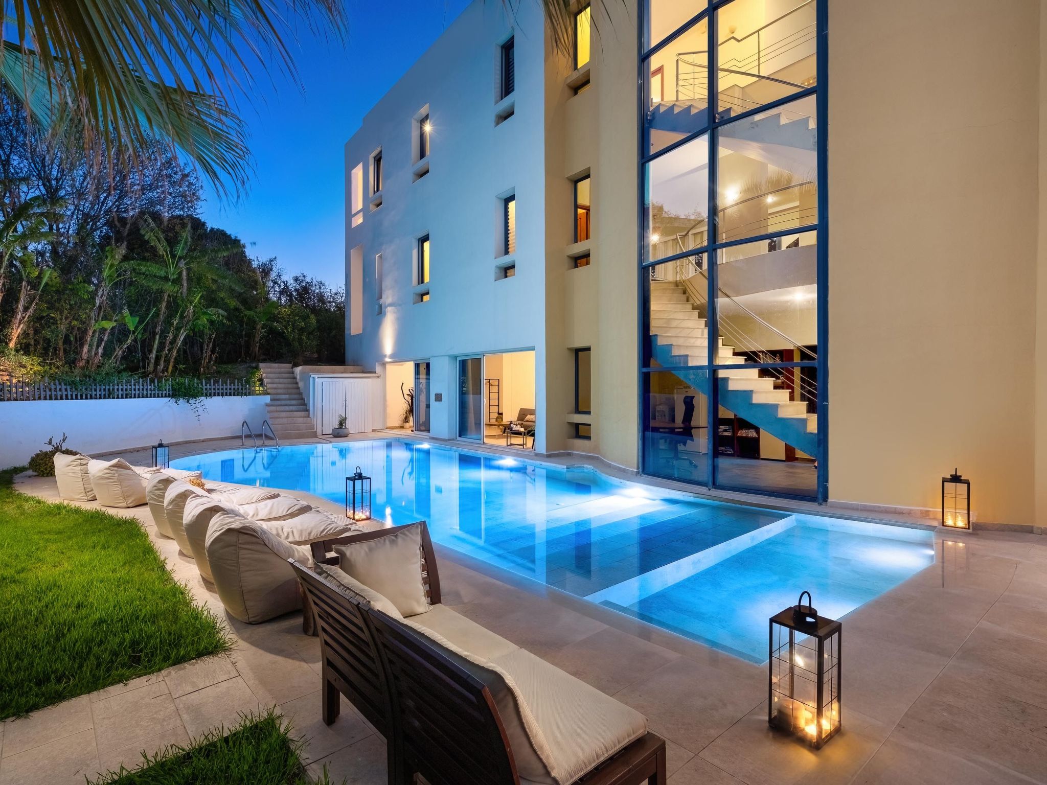 Villa Themis für 13 Erwachsene und 1 Kind