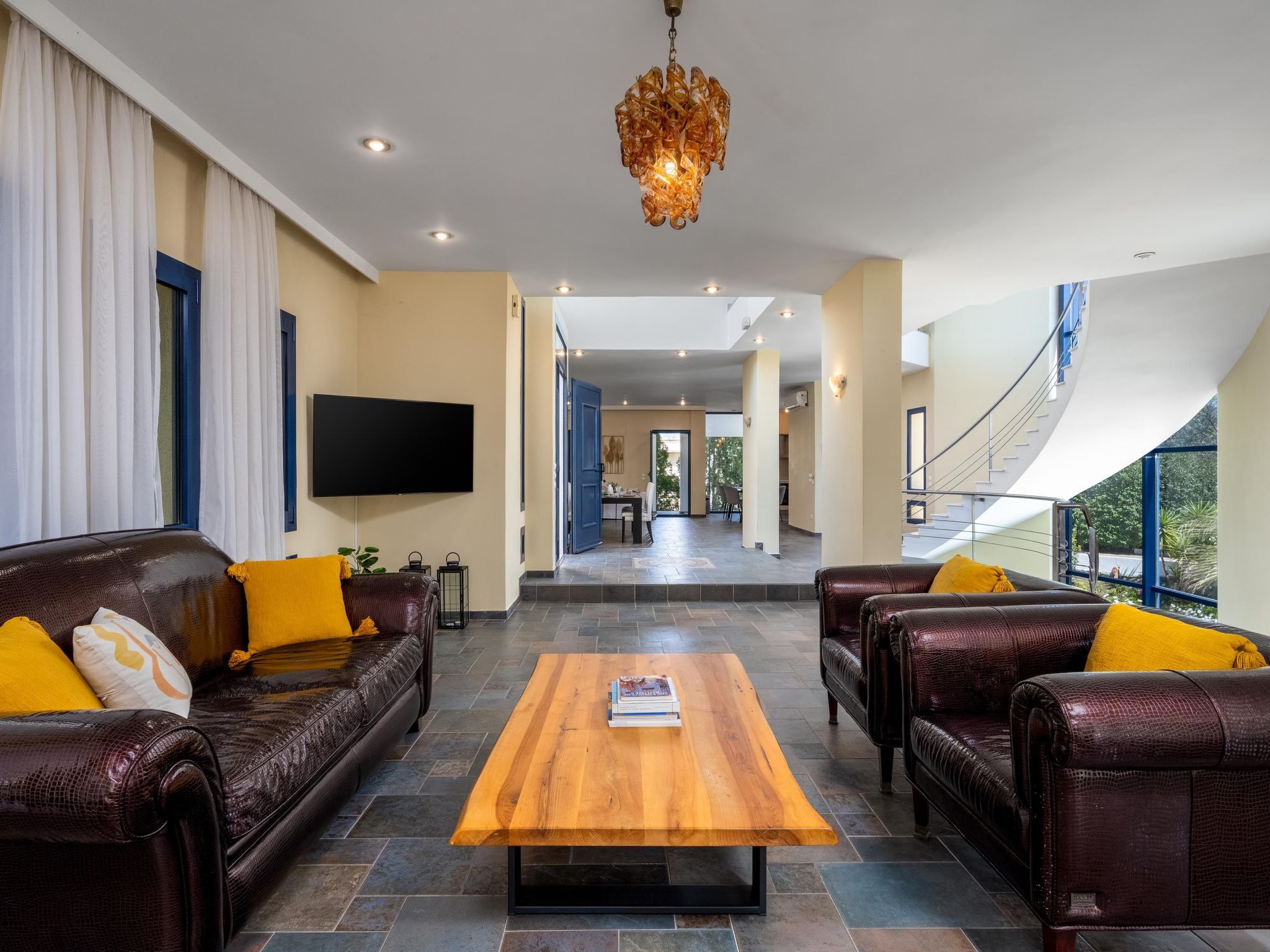 Villa Themis für 13 Erwachsene und 1 Kind-Dedans