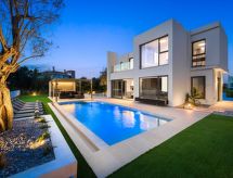 Haus Yiava