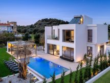 Haus Yiava