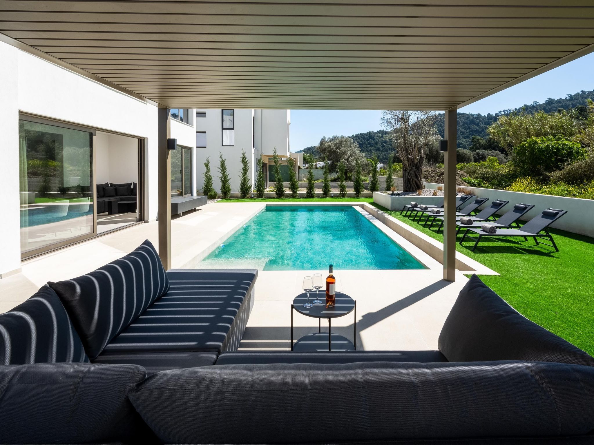 Haus Yiava-Image-tags.info