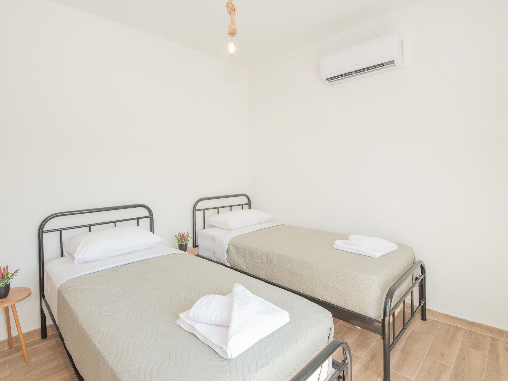 Elias Filerimos Haus-Image-tags.info