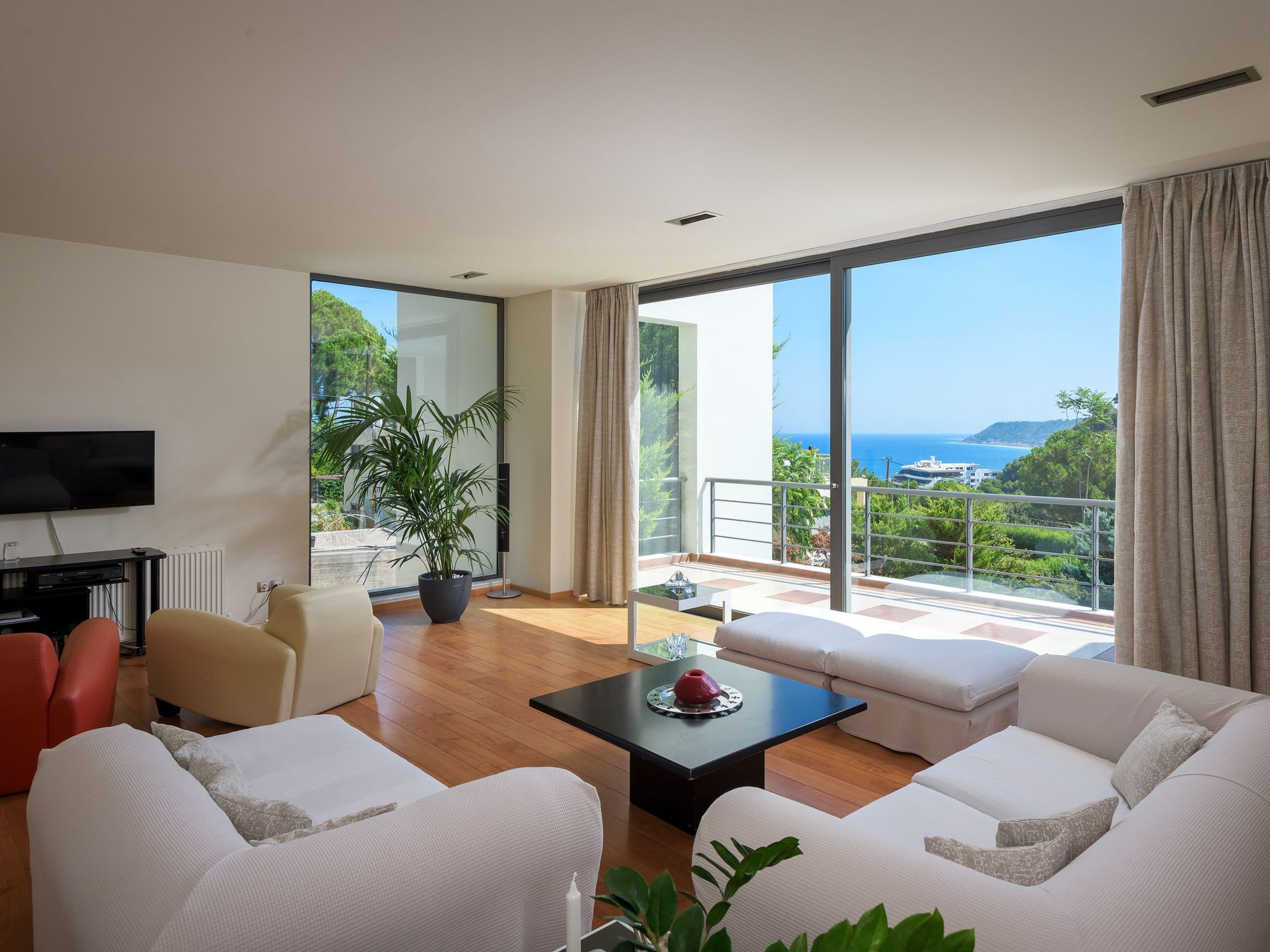 Ixian Hilltop Villa-Image-tags.info