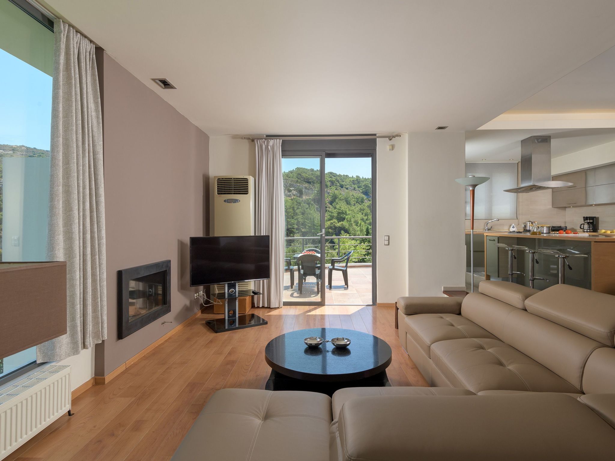 Ixian Hilltop Villa-Dedans