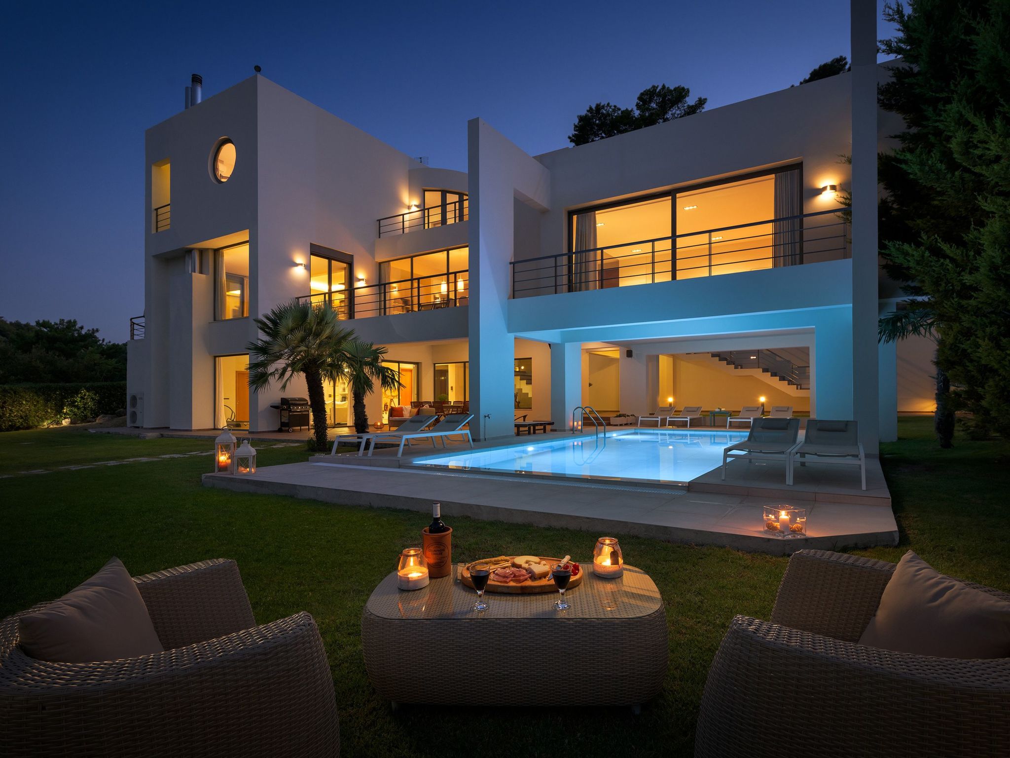 Ixian Hilltop Villa-Dedans