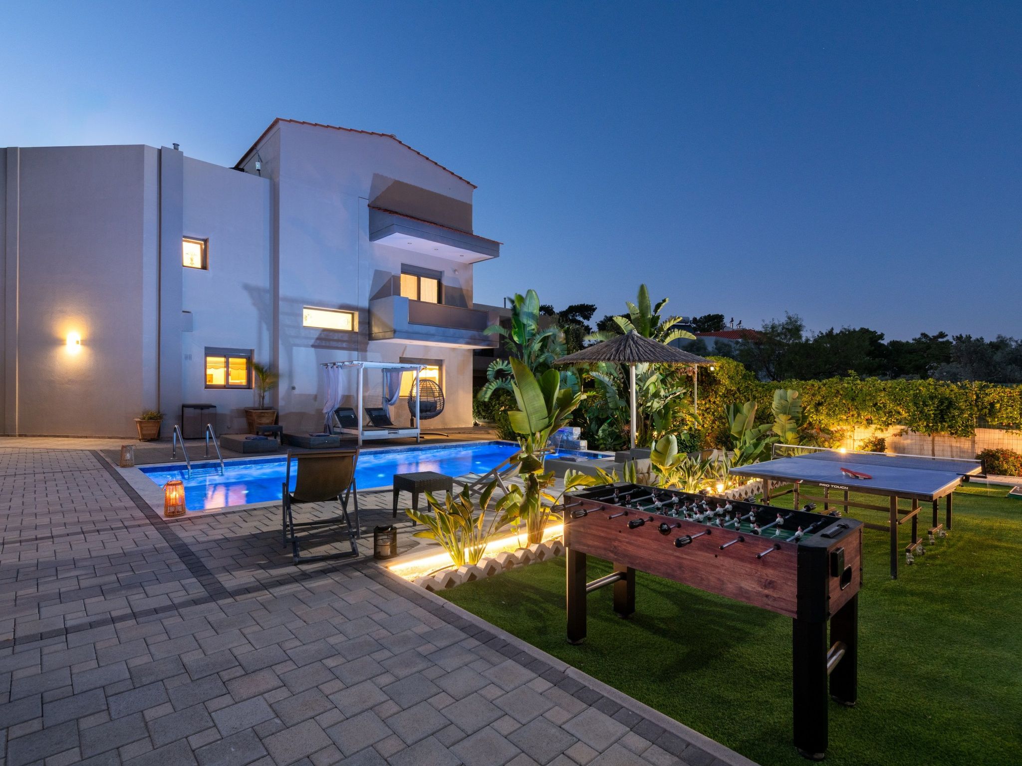 Versteckte Villa-Image-tags.info