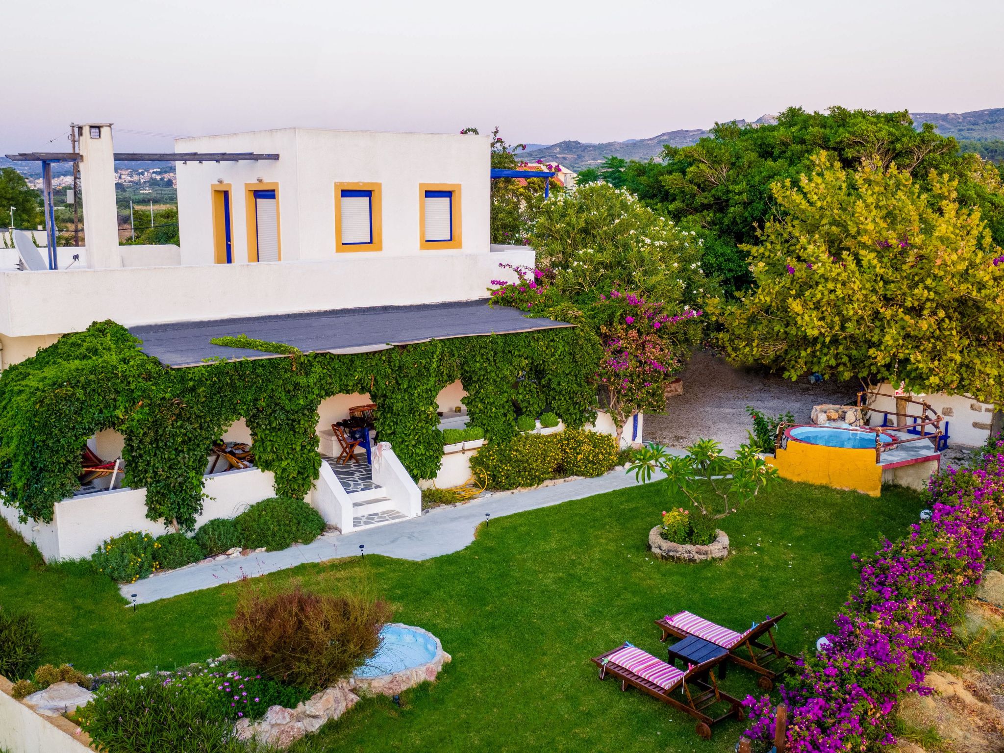 Anwesen mit Whirlpool-Image-tags.info