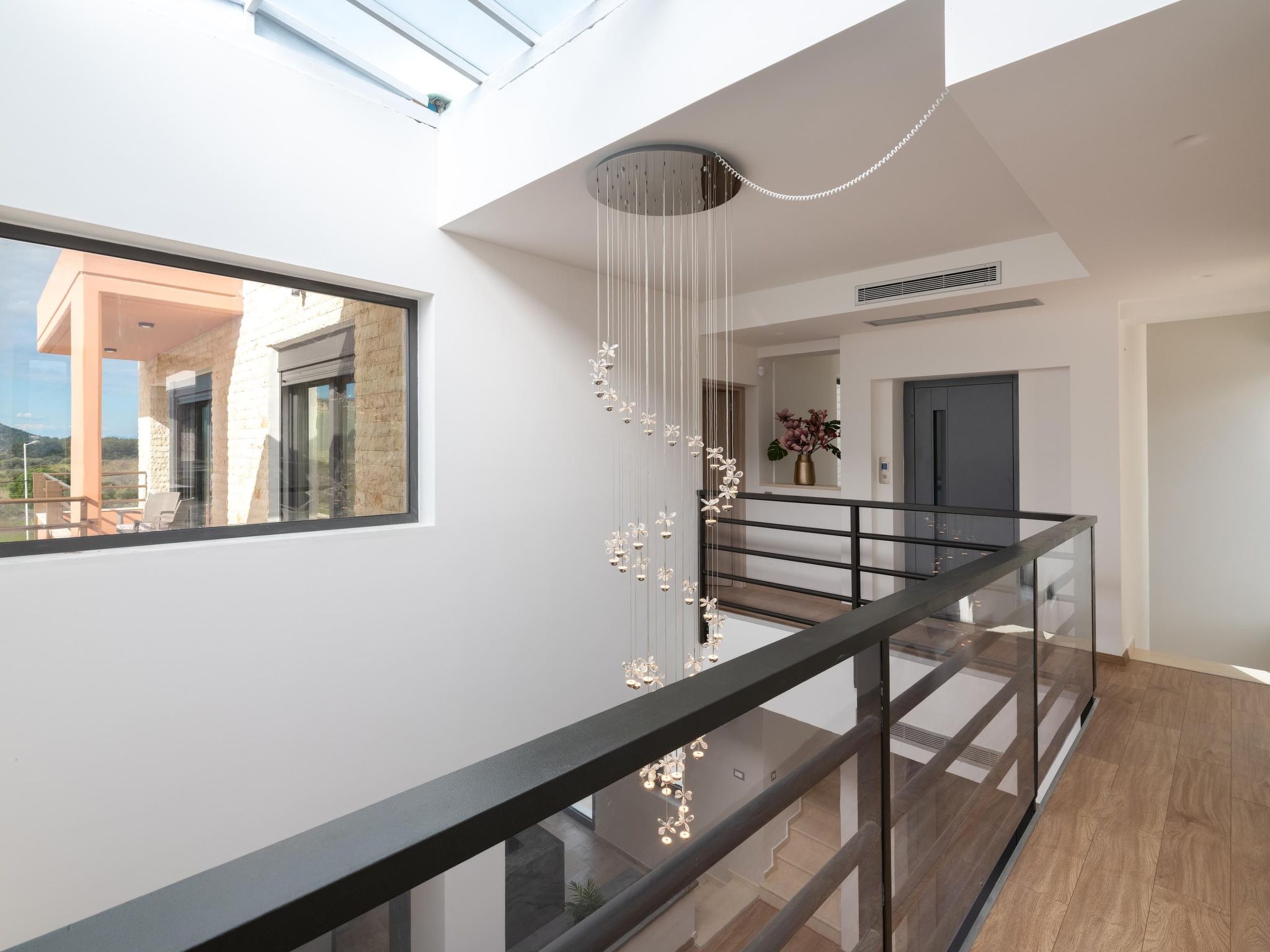 Elias Rest-Image-tags.info