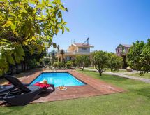 Villa "Laylande House" mit Bergblick