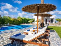 Villa "Villa Palmeras" mit eigenem Garten und Grill