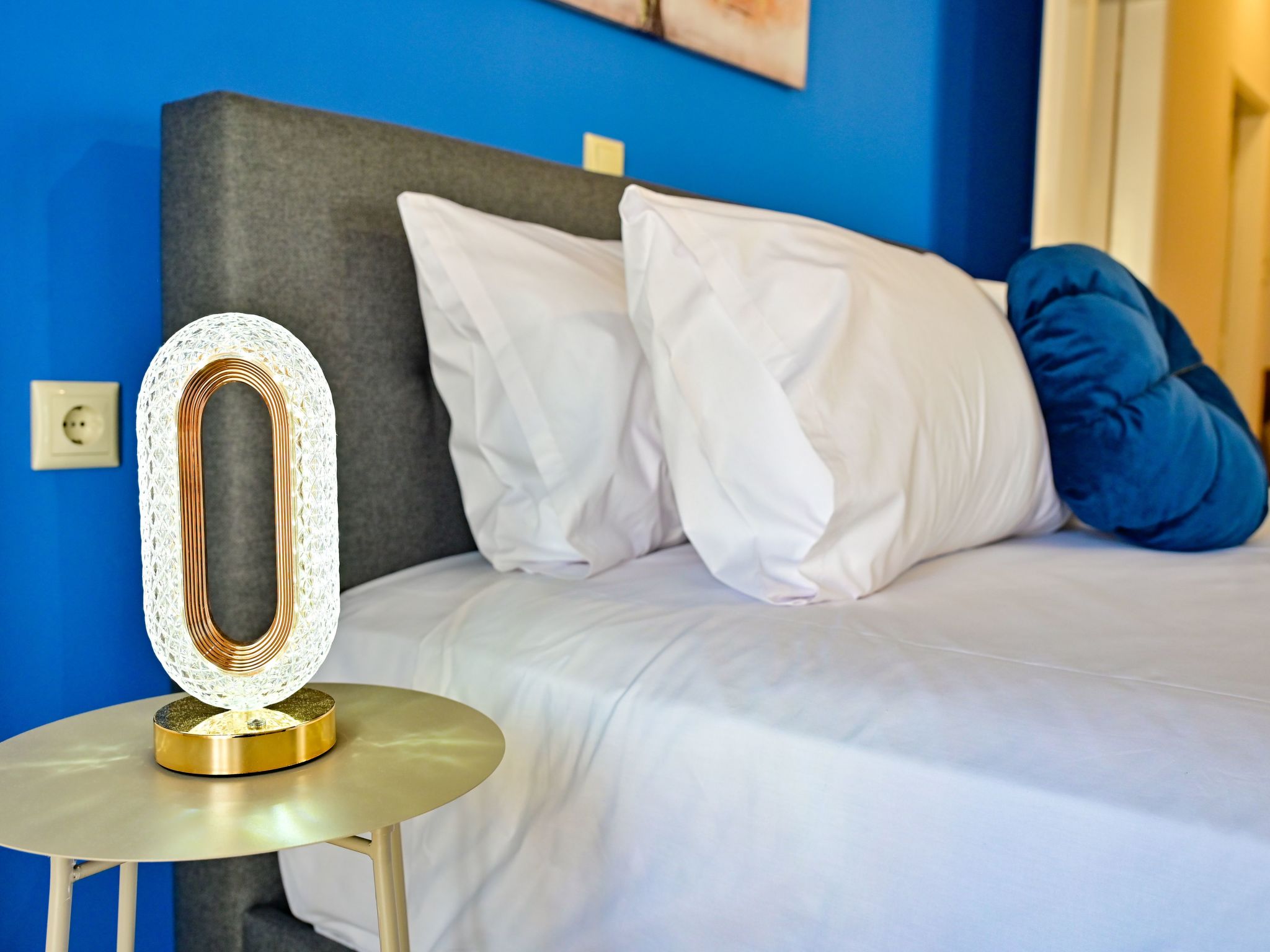 Royal Blue Central House "by Checkin"-Binnen