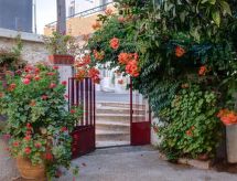 Villa Elborgini: Authentiek familiehuis met tuin nabij het strand van Heraklion - thumbnail 6
