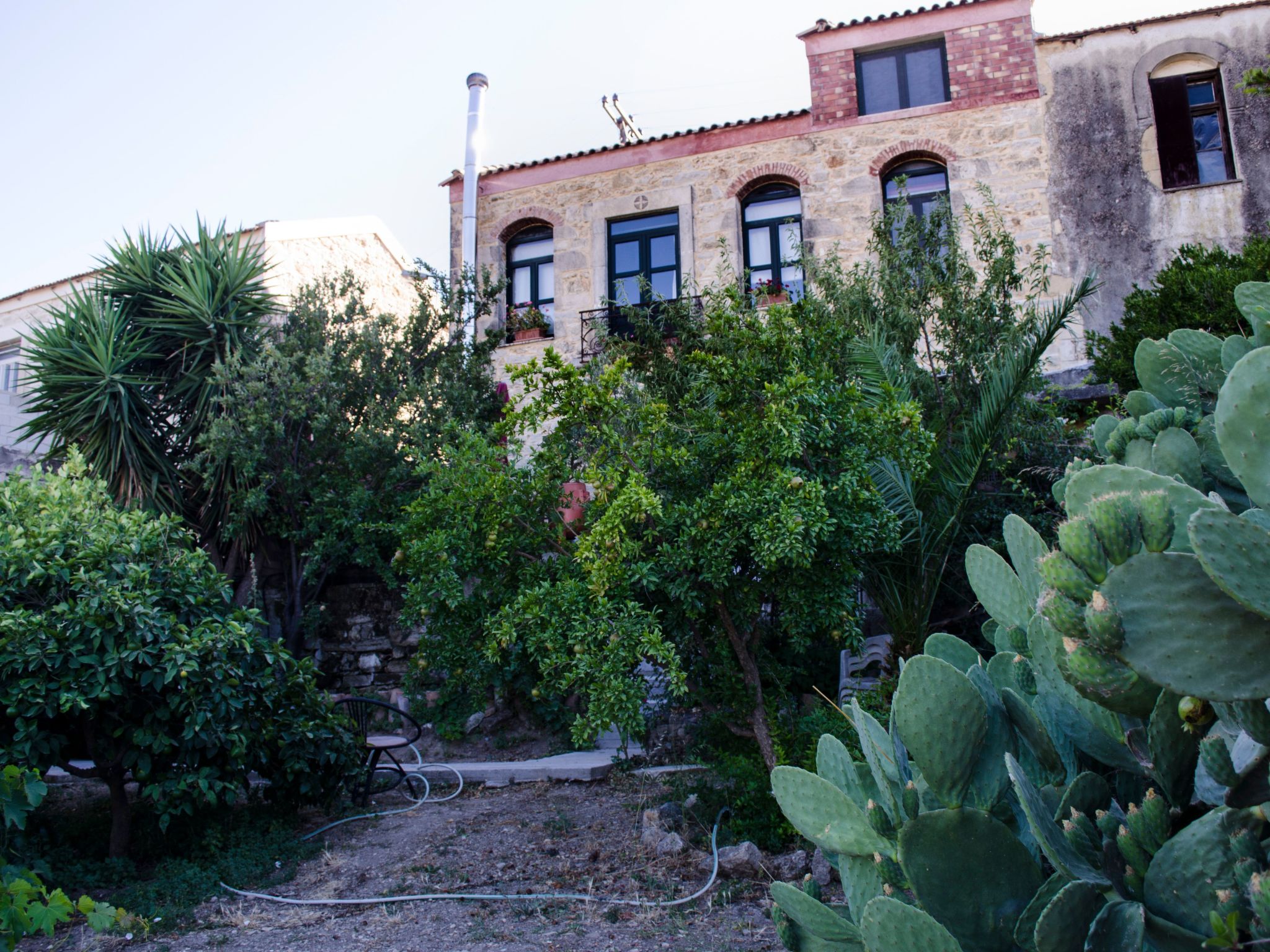 Photo of Villa Elborgini in den Außenbezirken von Heraklion