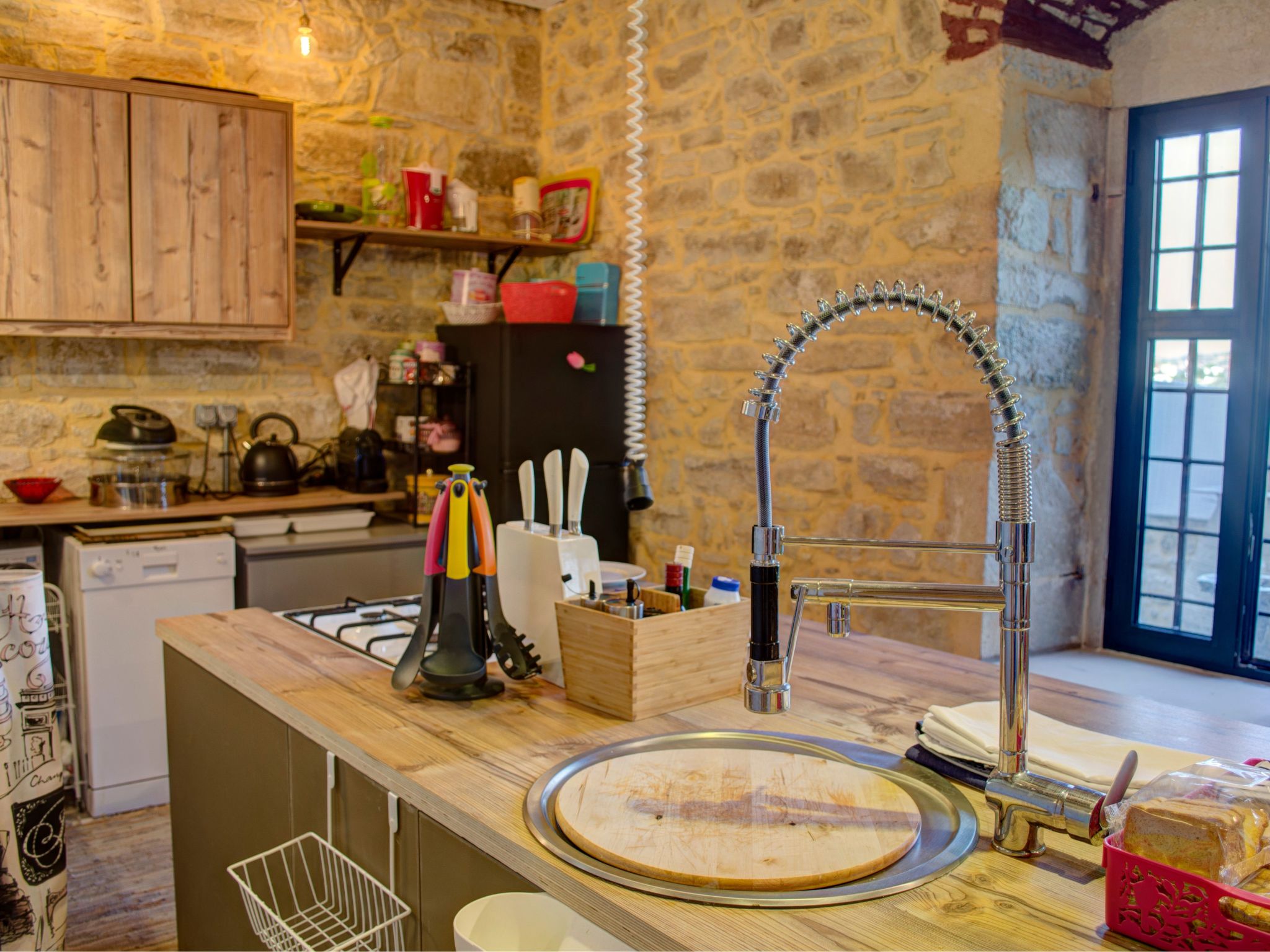 Photo of Villa Elborgini in den Außenbezirken von Heraklion