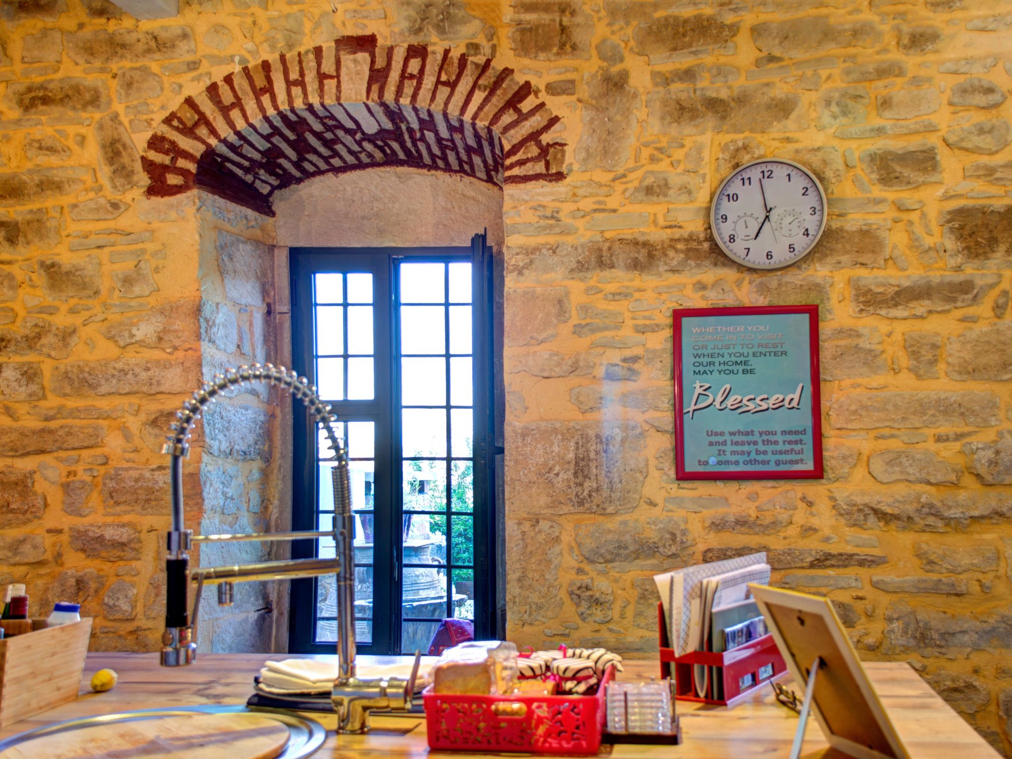 Photo of Villa Elborgini in den Außenbezirken von Heraklion