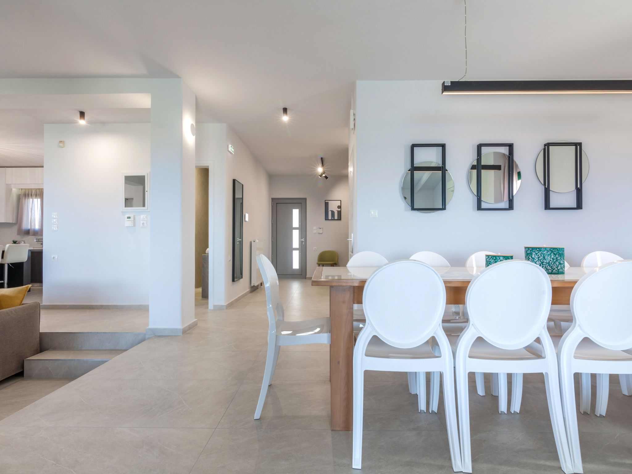 Ferienvilla mit privatem Pool-Dedans