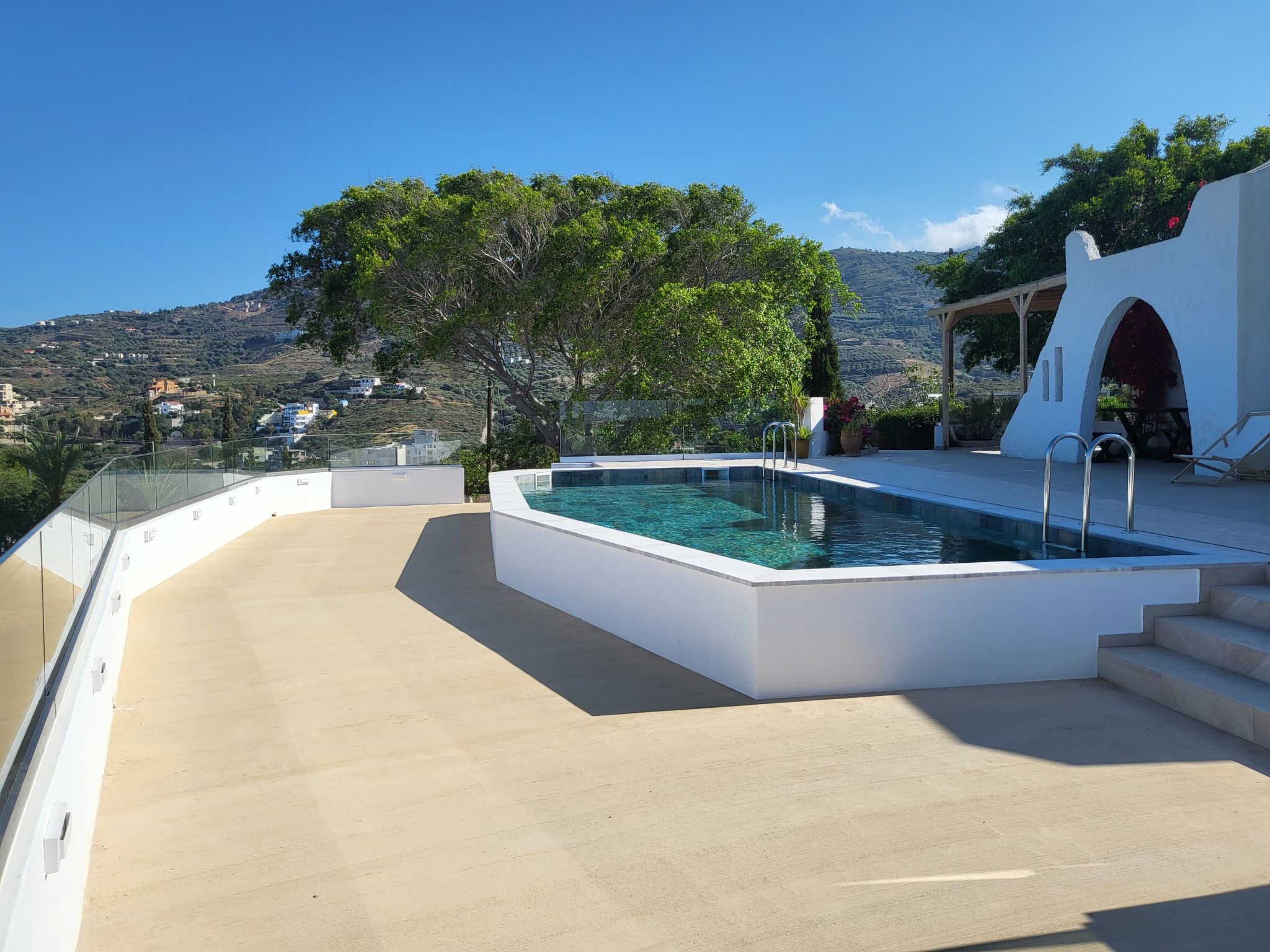 Villa Elena mit privatem beheiztem Schwimmbad-Dehors