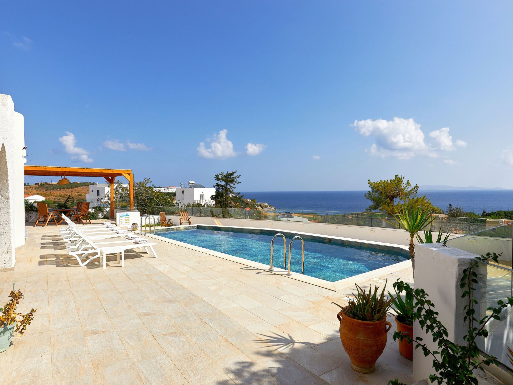 Villa Elena mit privatem beheiztem Schwimmbad-Image-tags.info