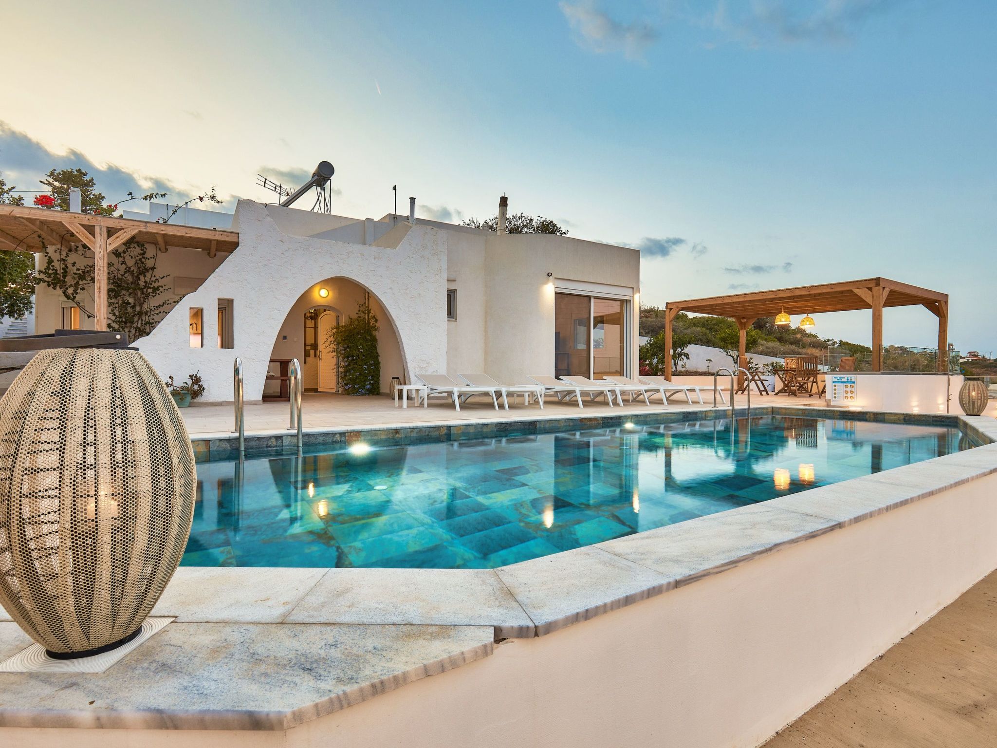 Villa Elena mit privatem beheiztem Schwimmbad-Image-tags.info