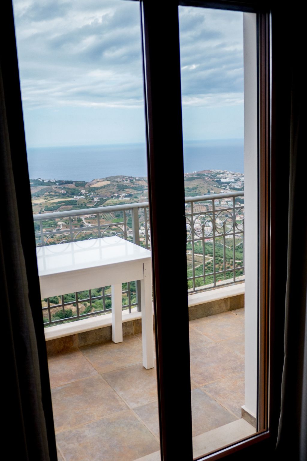 Für 8 Personen in Agia Pelagia, Kreta-Dedans