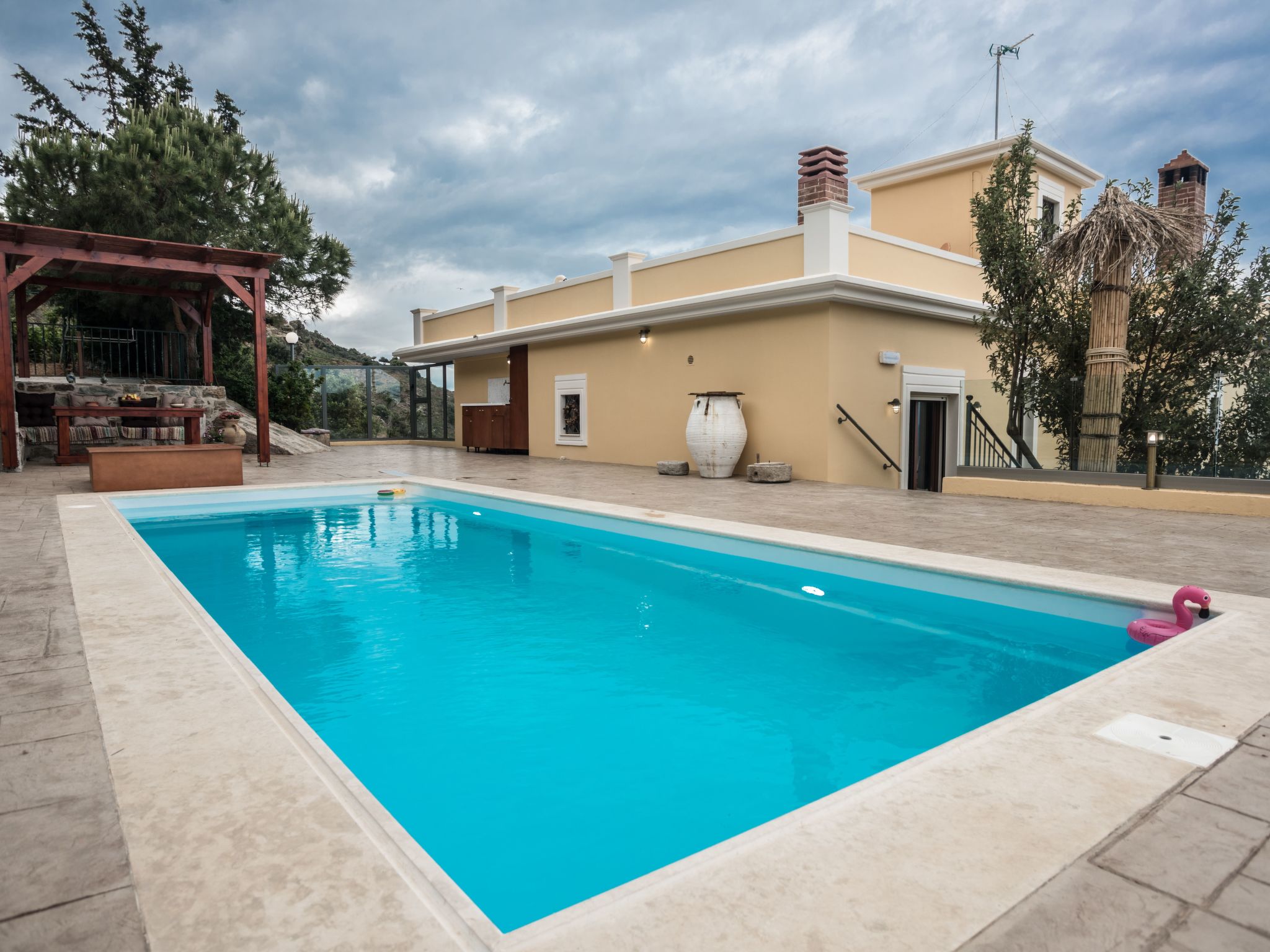 Für 8 Personen in Agia Pelagia, Kreta-Dedans