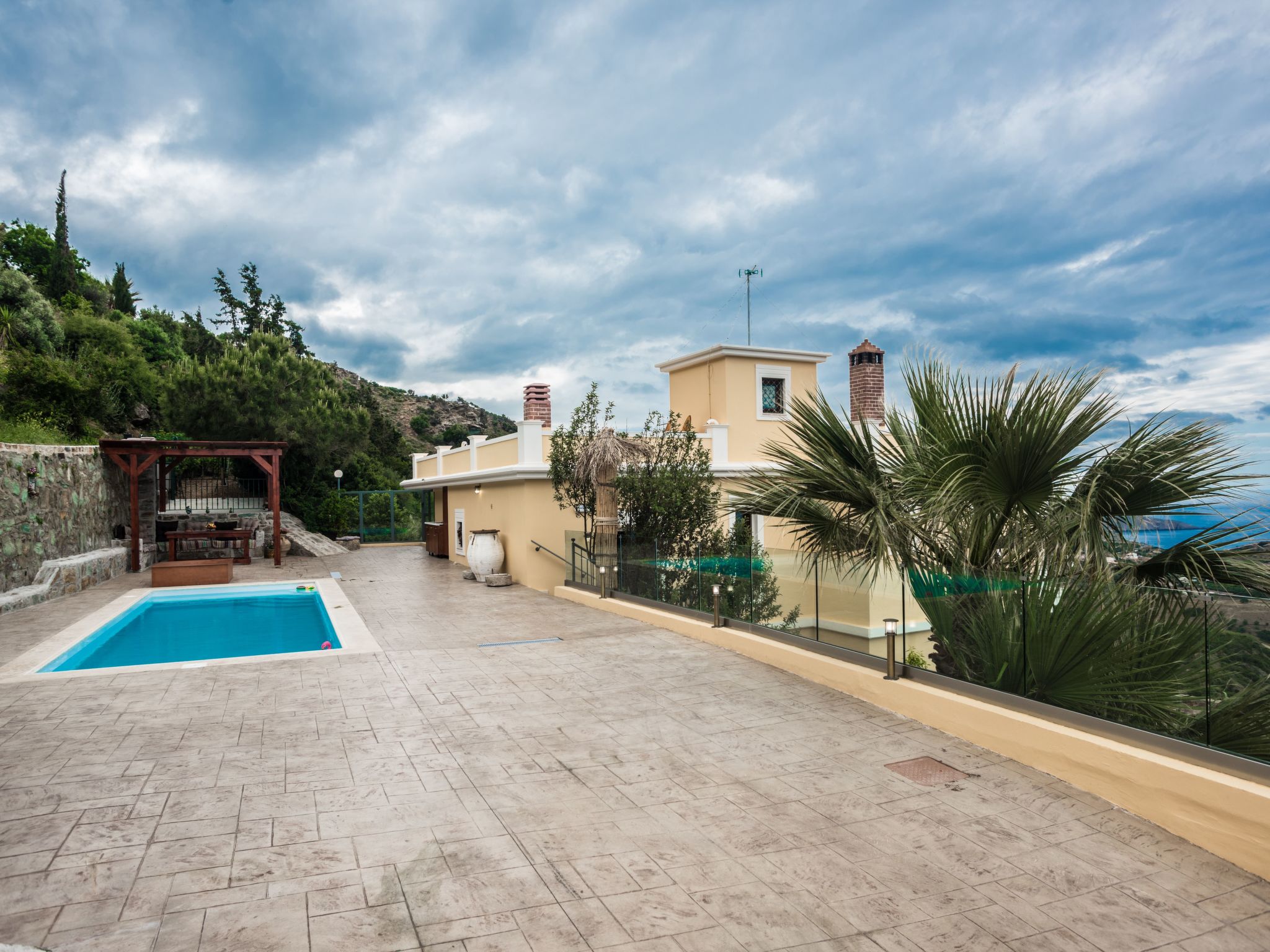 Für 8 Personen in Agia Pelagia, Kreta-Dedans