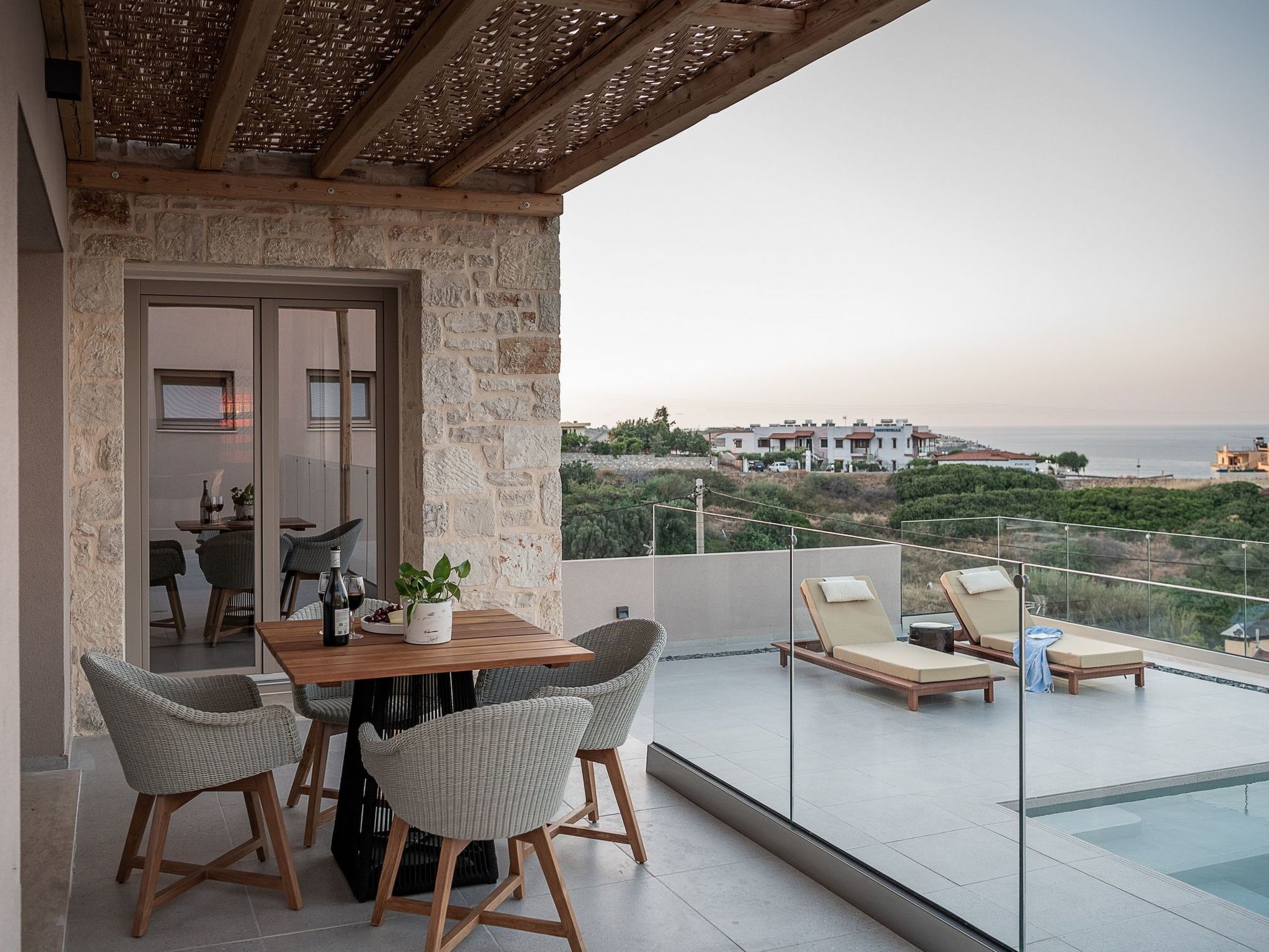 "Kokomo Aura" mit eigenem Pool-Dehors