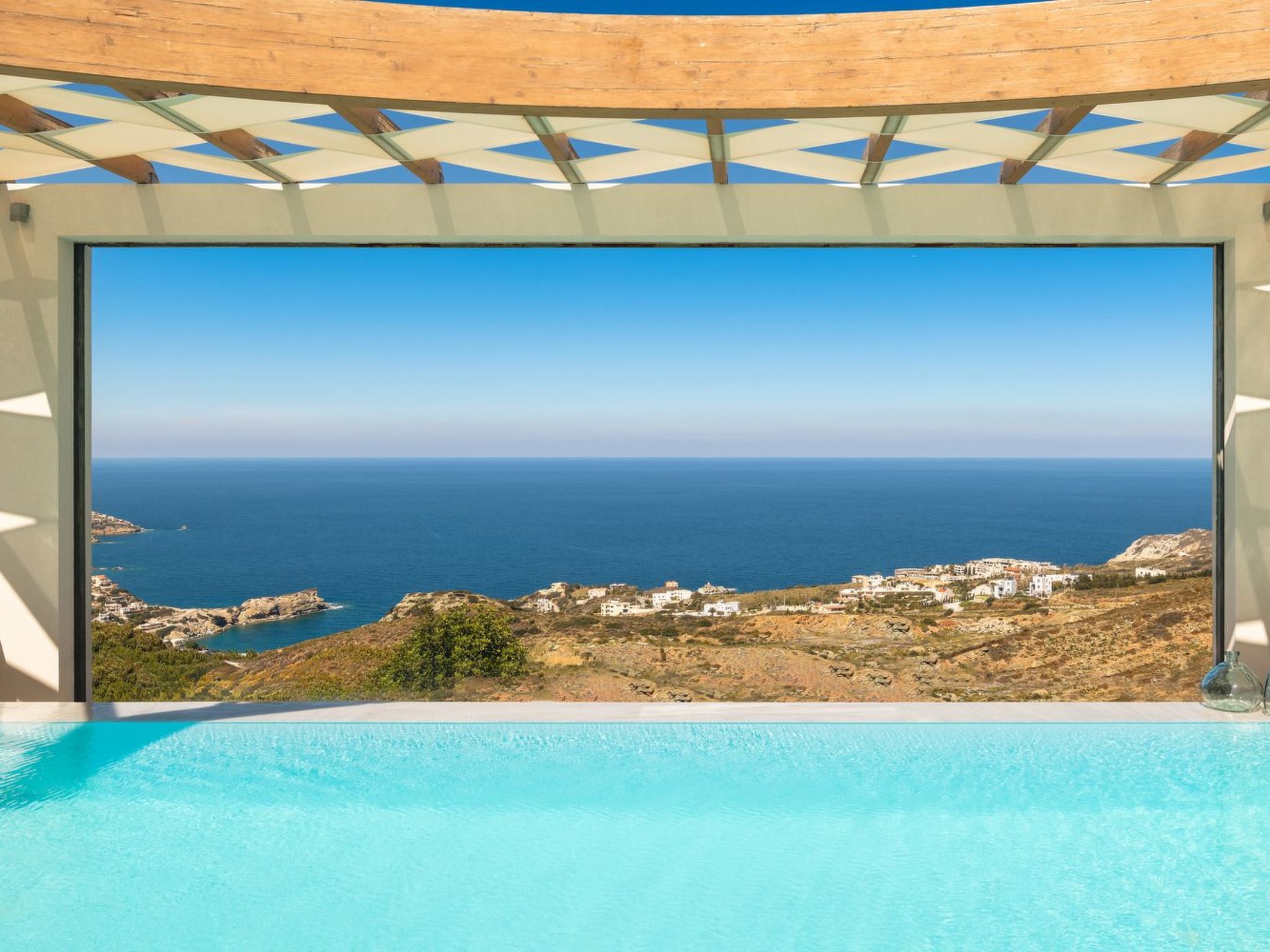 Luxuriöses Anwesen mit Meerblick und beheiztem Infinity-Pool-Image-tags.info