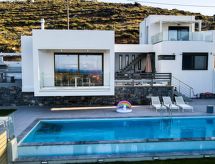 Villa Hara: Elegante Bungalow met Privézwembad nabij Zee in Agia Pelagia - thumbnail 1