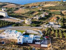 Villa Hara: Elegante Bungalow met Privézwembad nabij Zee in Agia Pelagia - thumbnail 4