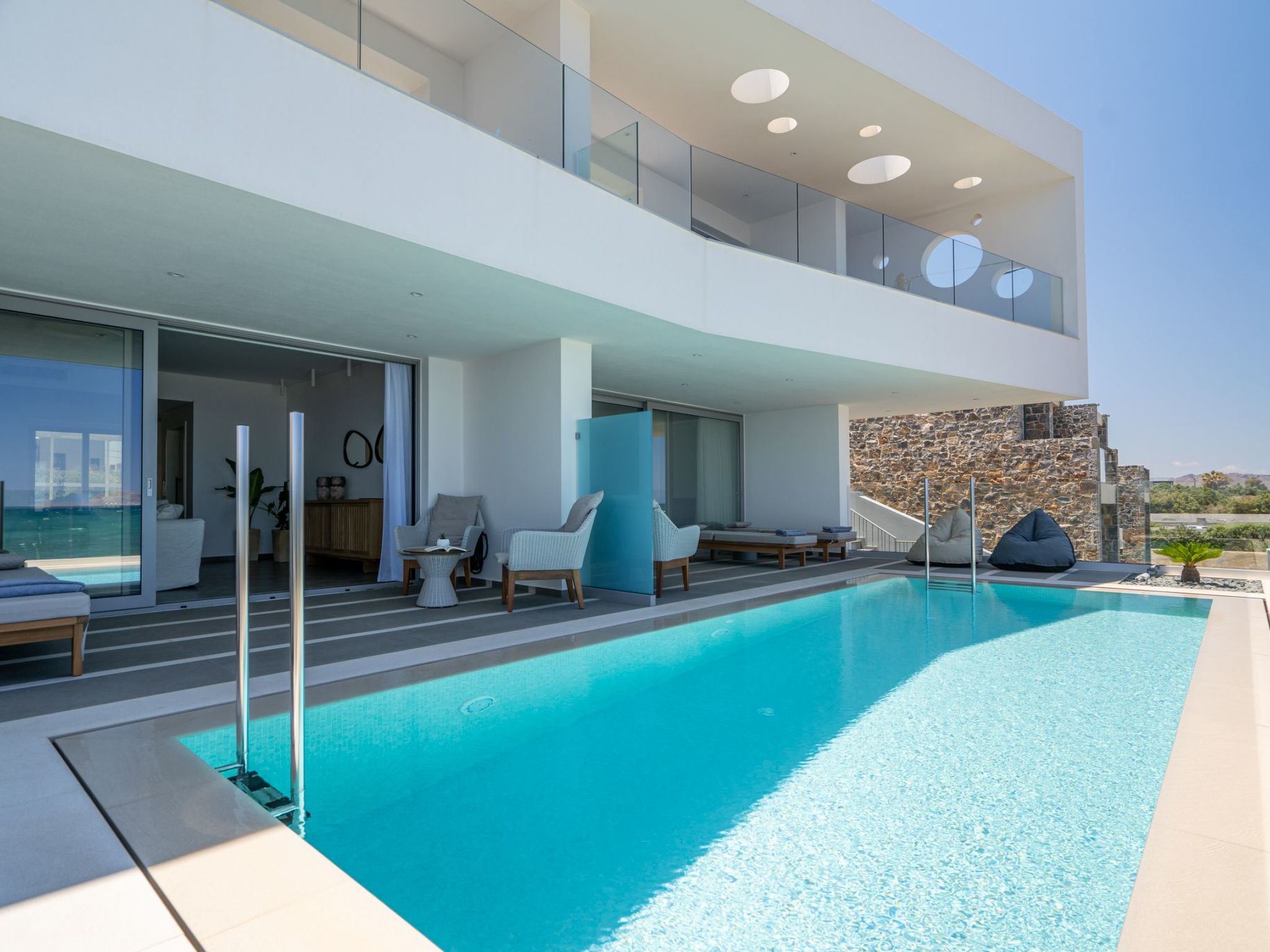 Dias Blaue Villa-Image-tags.info