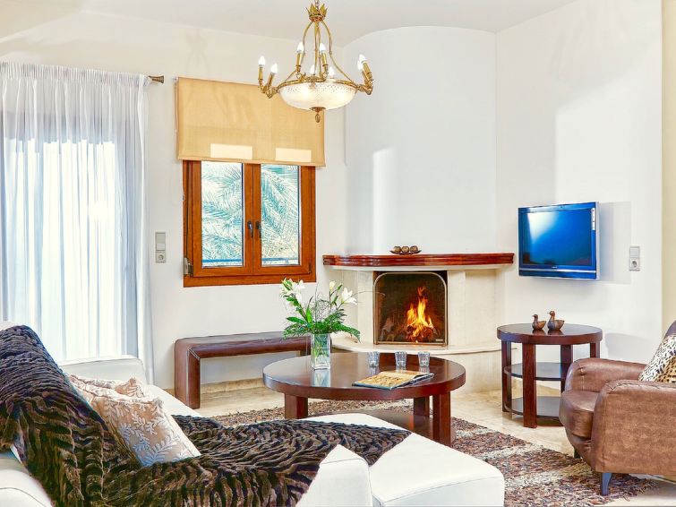 Search and Stay Destinations. Unit / Apartment Accommodation in Karteros, Karteros - Greece