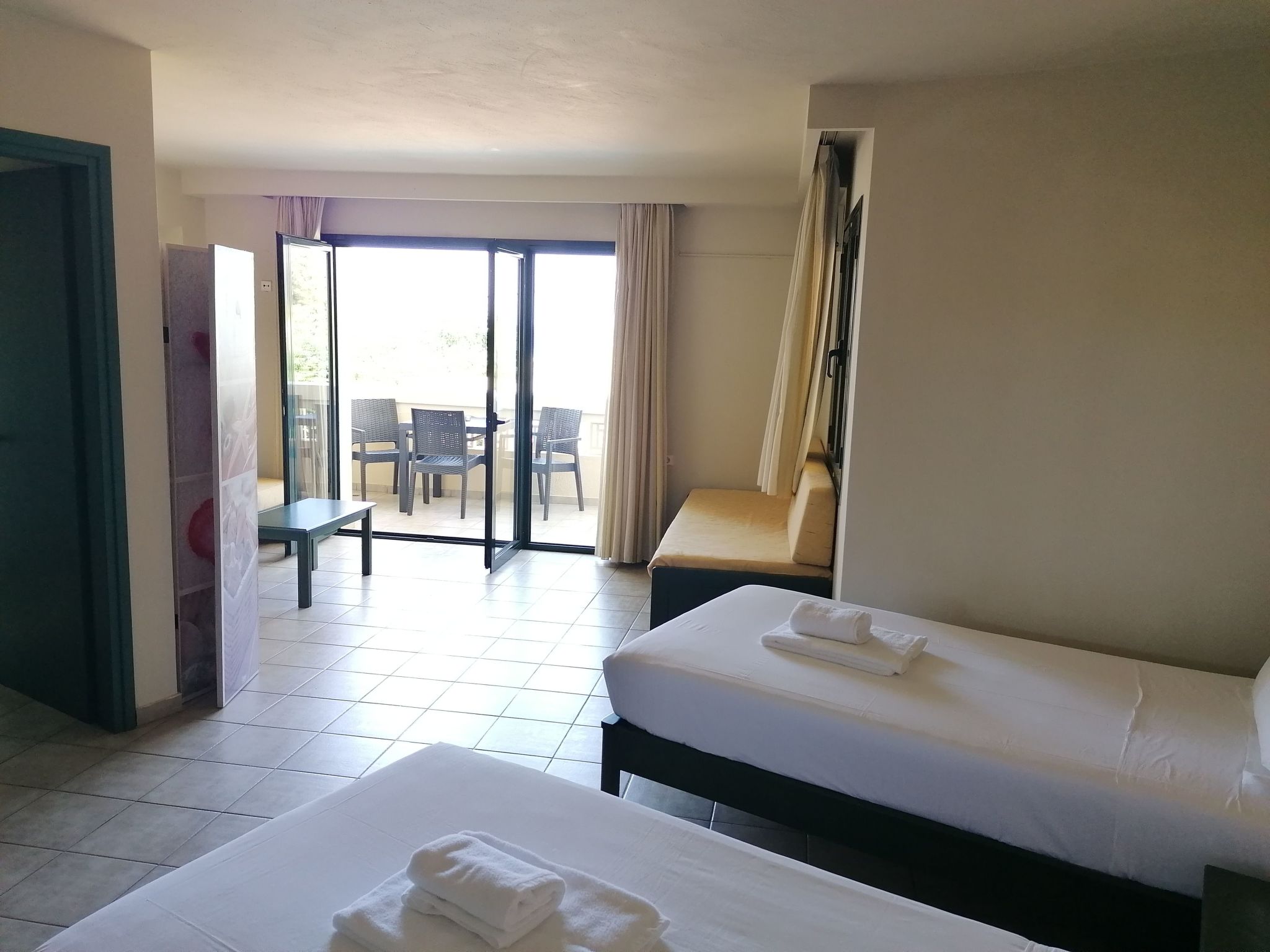 "Ocean Breeze"-Inside