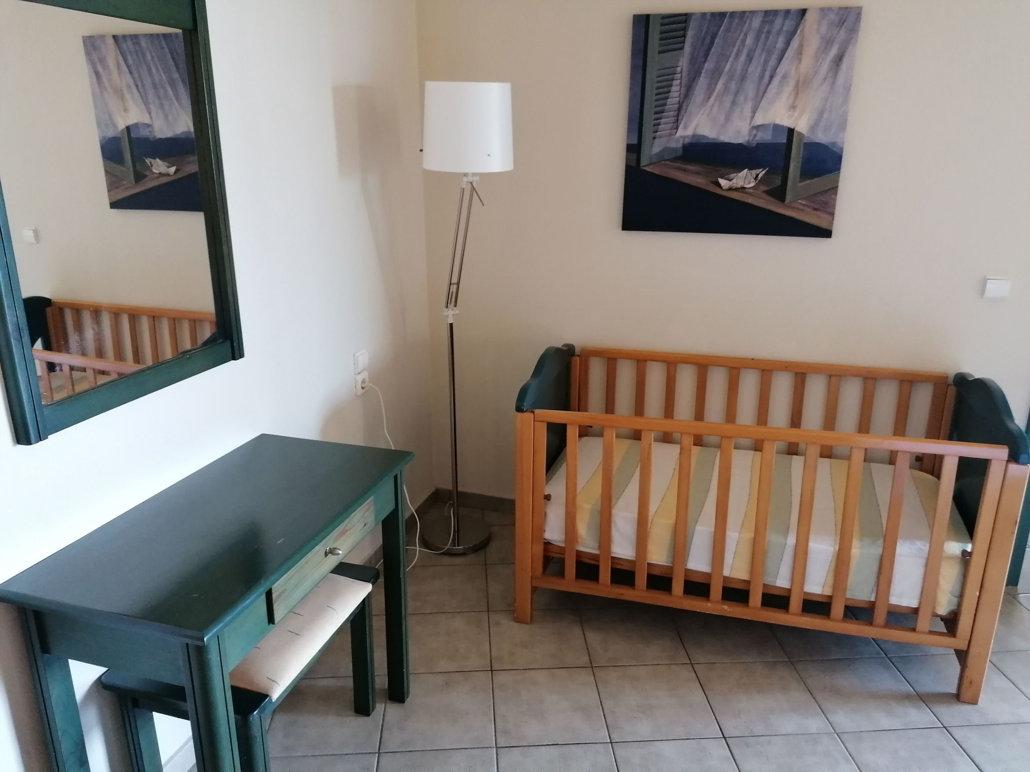 "Ocean Breeze"-Inside