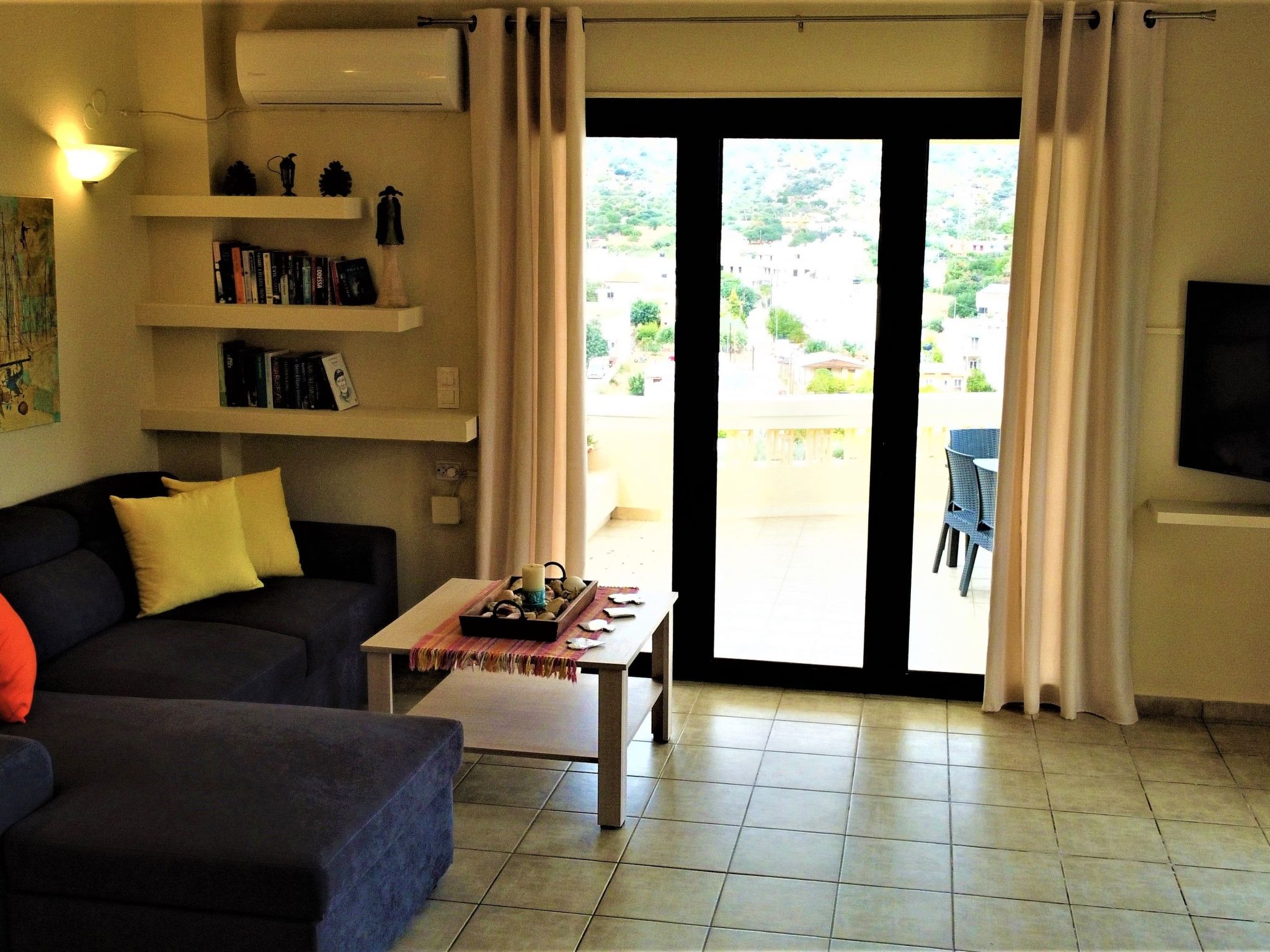 Appartement "Mirela's Suite" mit Blick auf das Wasser-Inside