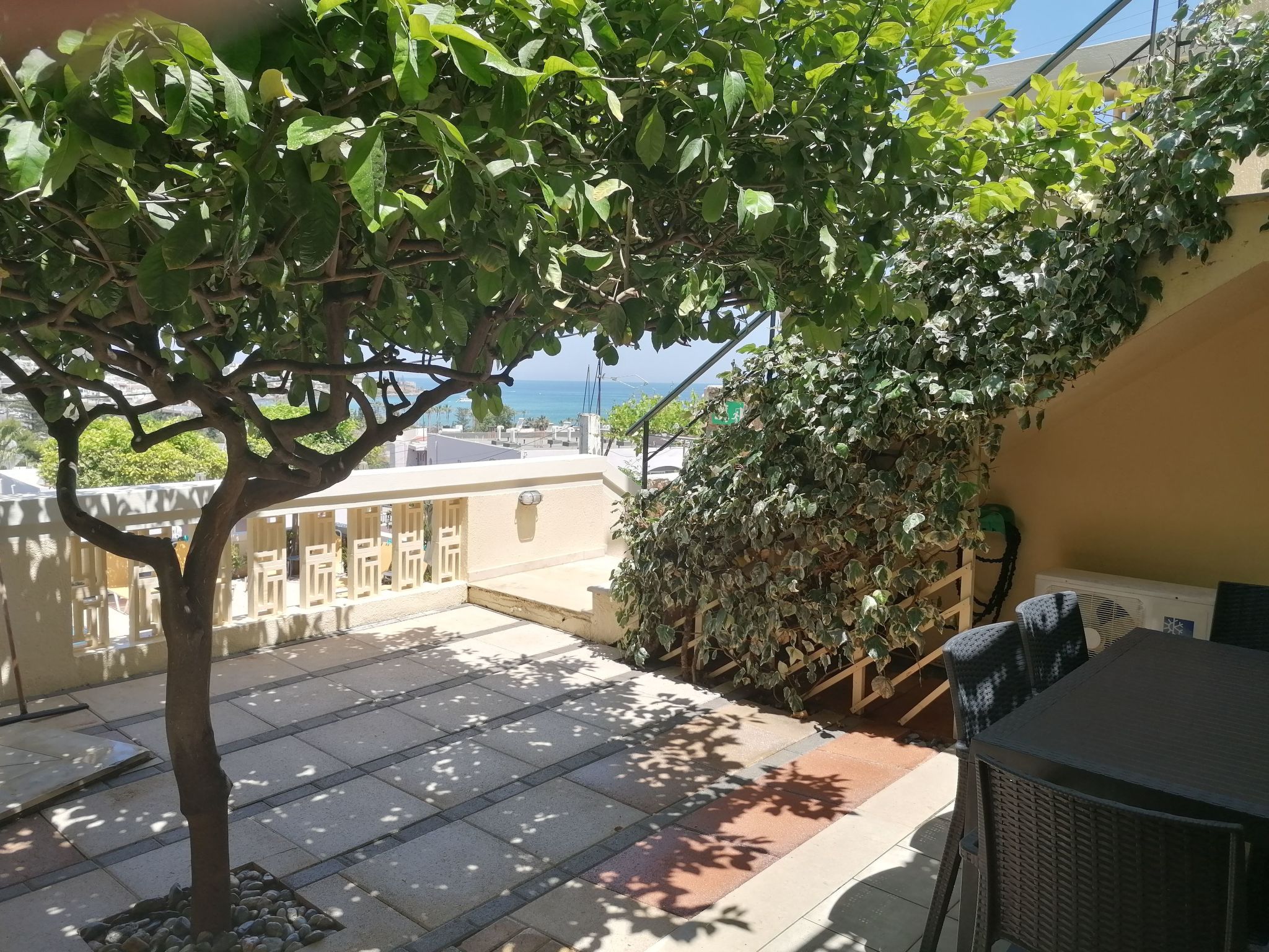 Wohnung "Zitronenbaum-Terrasse"-Inside