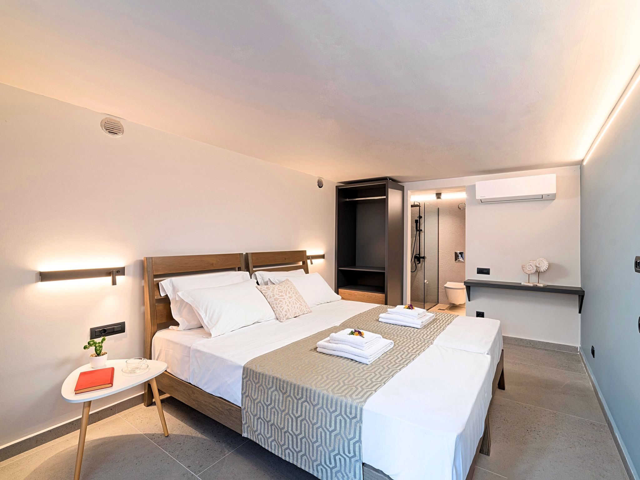 Für 10 Personen in Sisi, Kreta (Ost-Kreta)-Image-tags.info