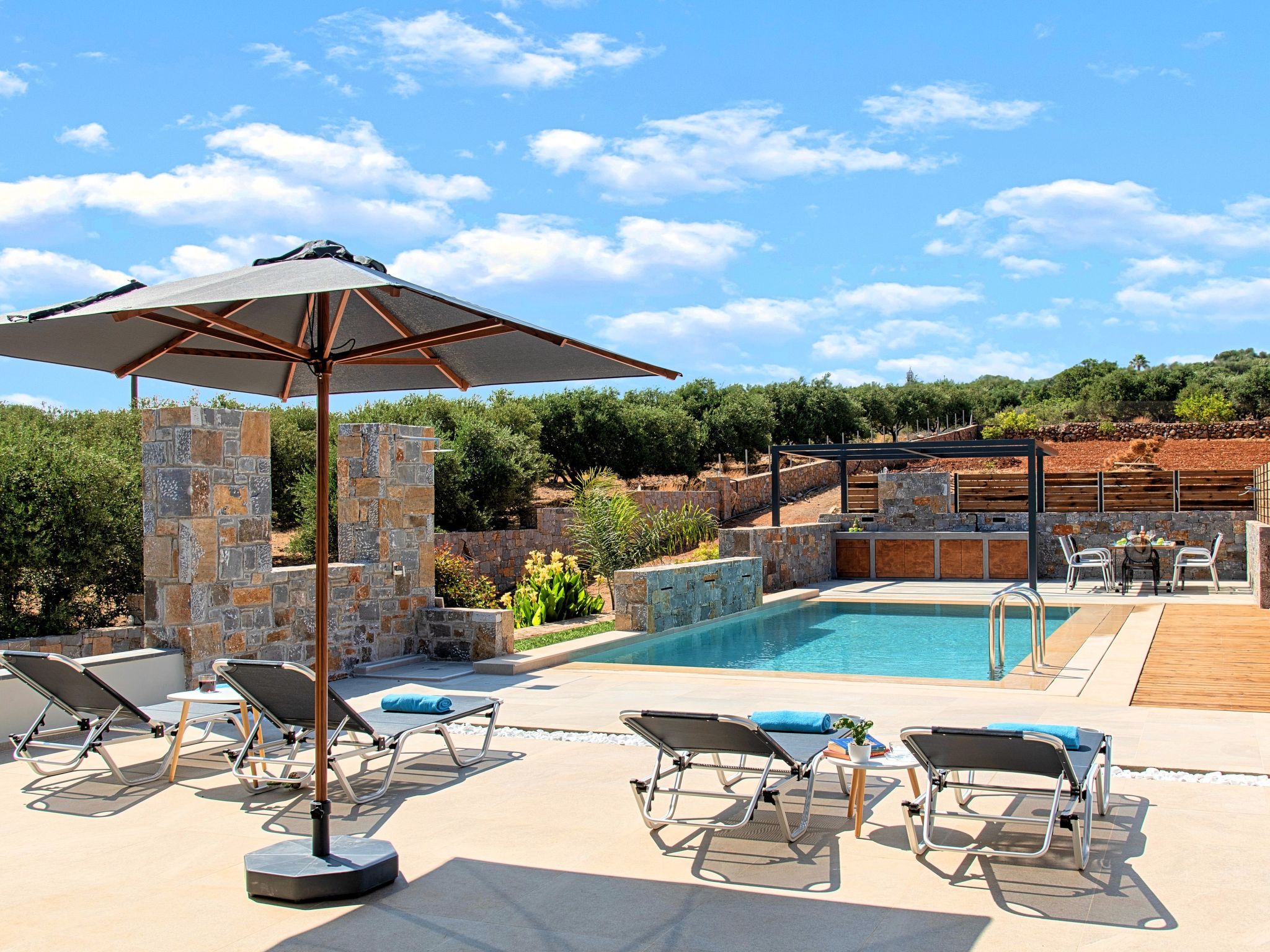 Für 12 Personen in Sisi, Kreta (Ost-Kreta)