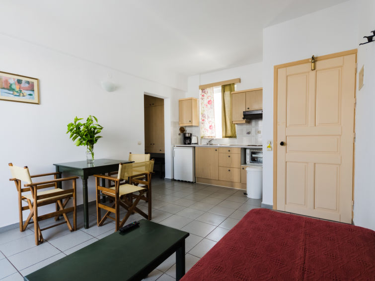 Апартаменты Happiness Apartment