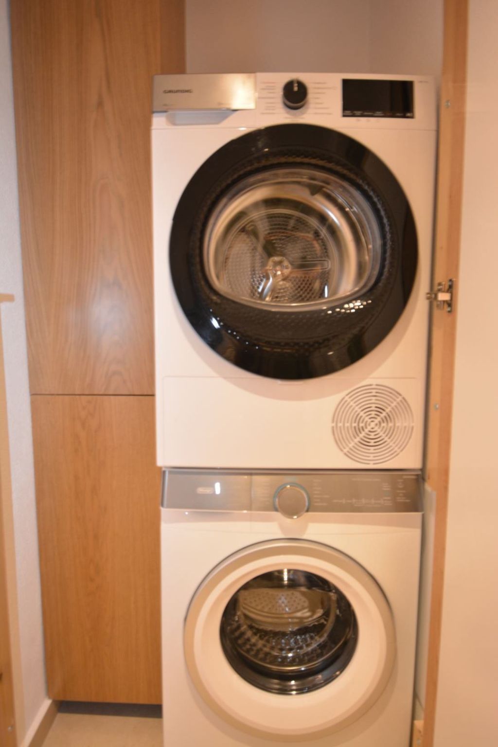 Mint Villa "by Checkin"-Binnen